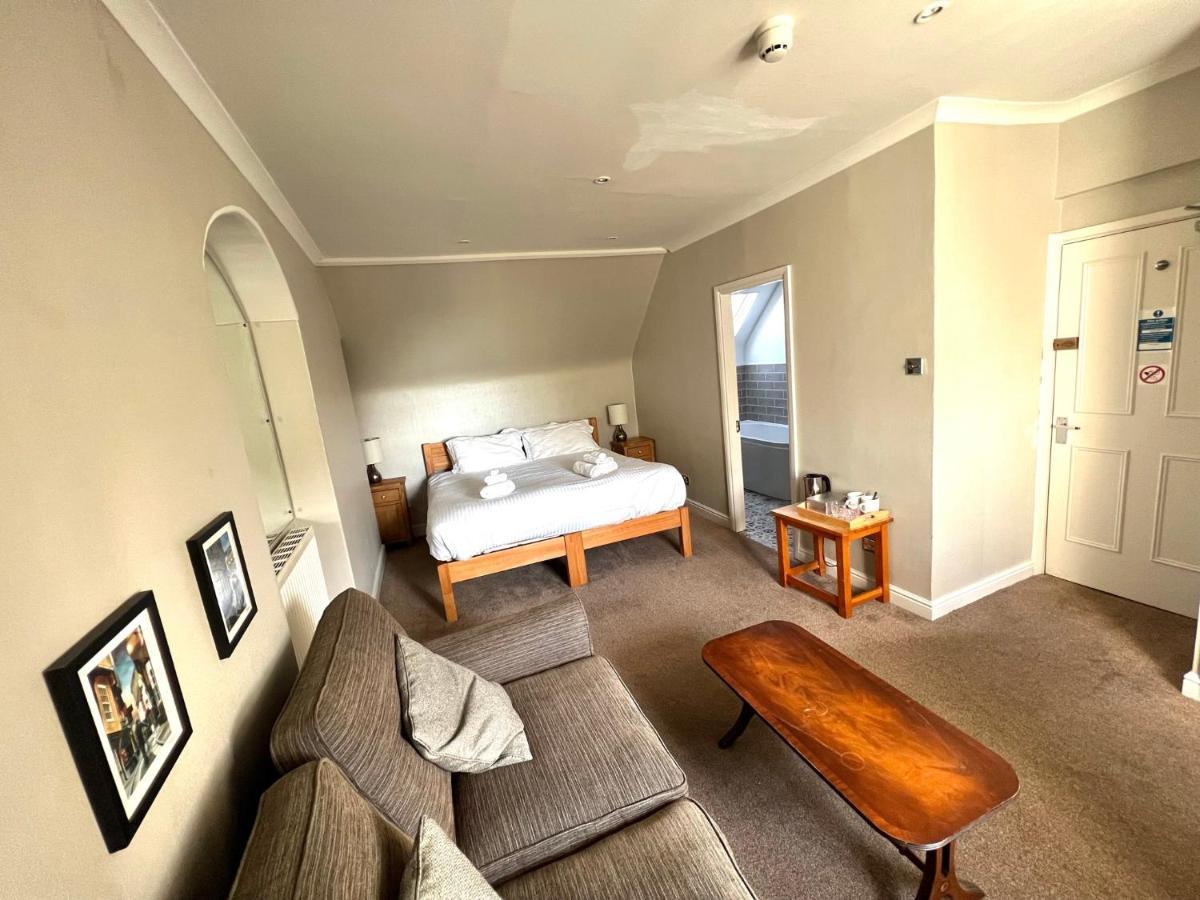 Melton Guest House ยอร์ค ภายนอก รูปภาพ