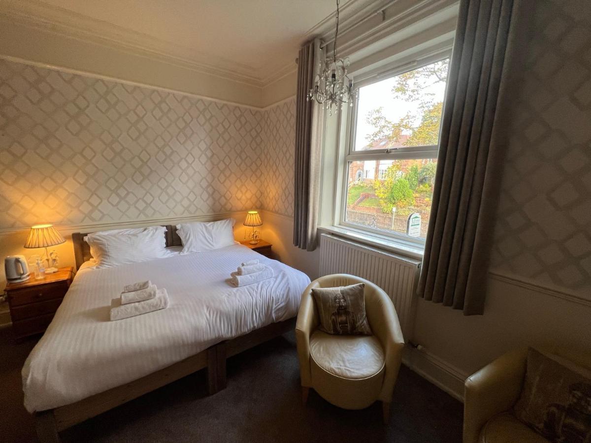 Melton Guest House ยอร์ค ภายนอก รูปภาพ