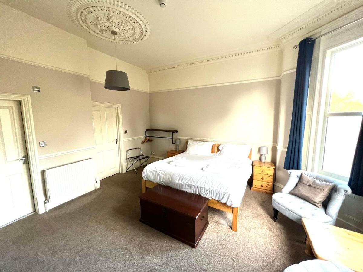 Melton Guest House ยอร์ค ภายนอก รูปภาพ