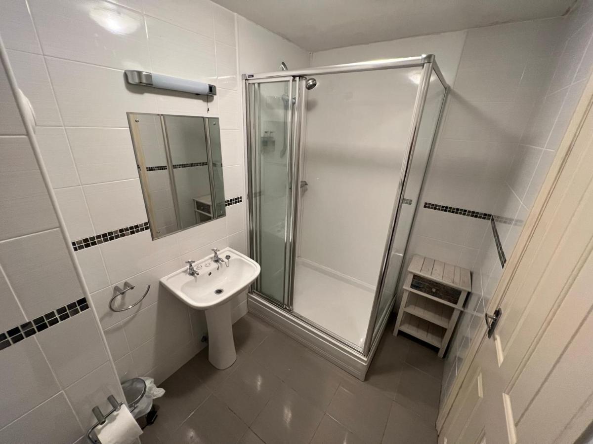 Melton Guest House ยอร์ค ภายนอก รูปภาพ