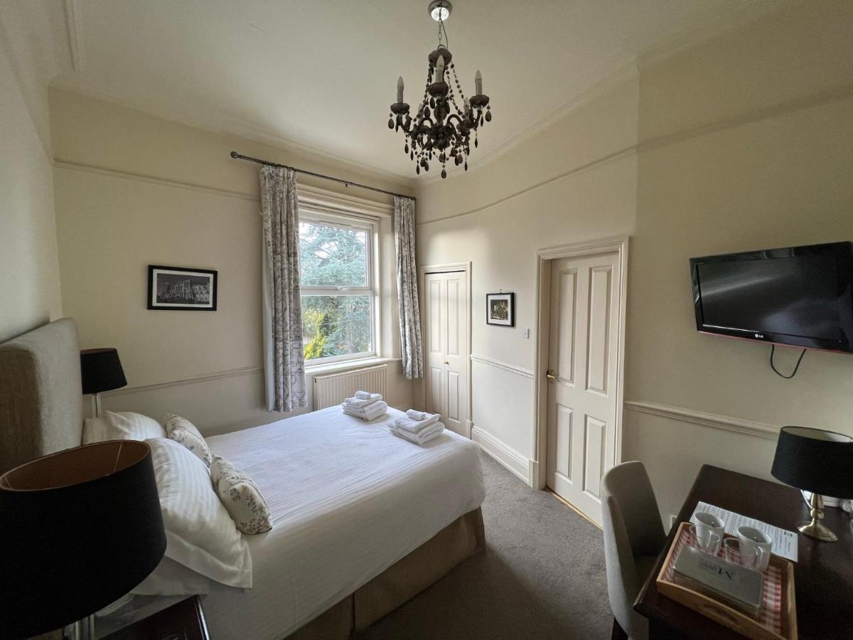 Melton Guest House ยอร์ค ภายนอก รูปภาพ