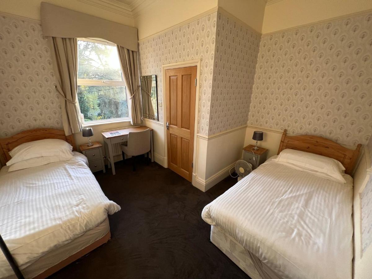 Melton Guest House ยอร์ค ภายนอก รูปภาพ